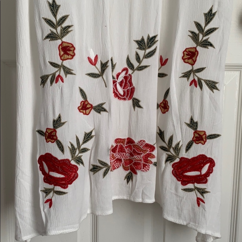 NWT White maxi floral red roses zip back size M - Picture 4 of 7
